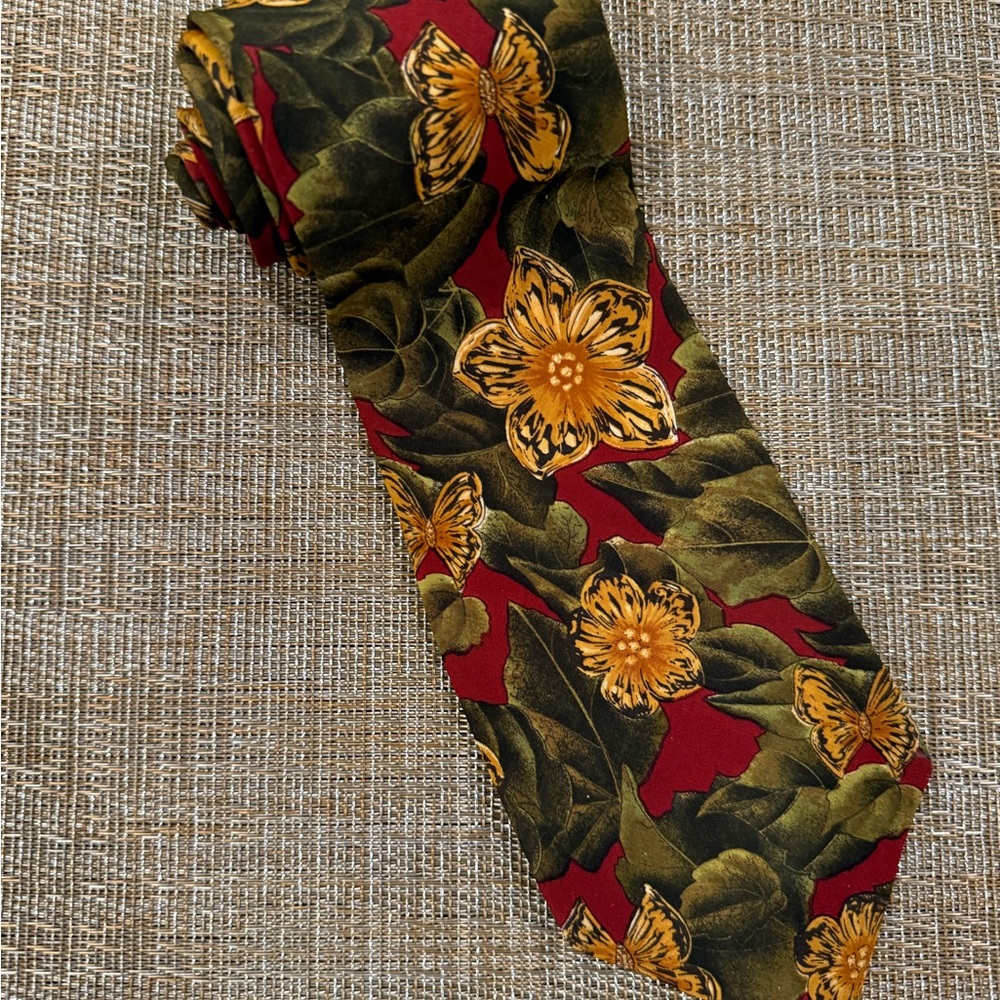 Vintage Hugo Boss Silk Tie Red Olive Floral Flower Made in Italy